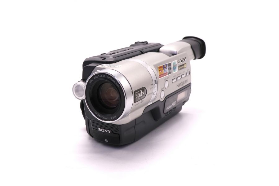 Видеокамера Sony CCD-TR748E (Japan) в упаковке 