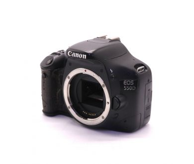 Фотокамера Canon EOS 550D body (пробег 48300 кадров)