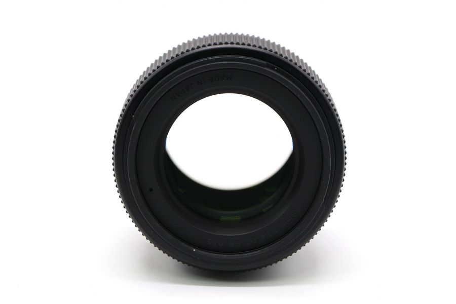 Sigma 56mm f/1.4 DC DN Contemporary EF-M