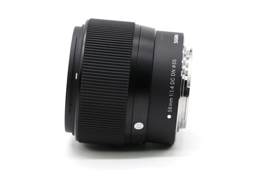 Sigma 56mm f/1.4 DC DN Contemporary EF-M
