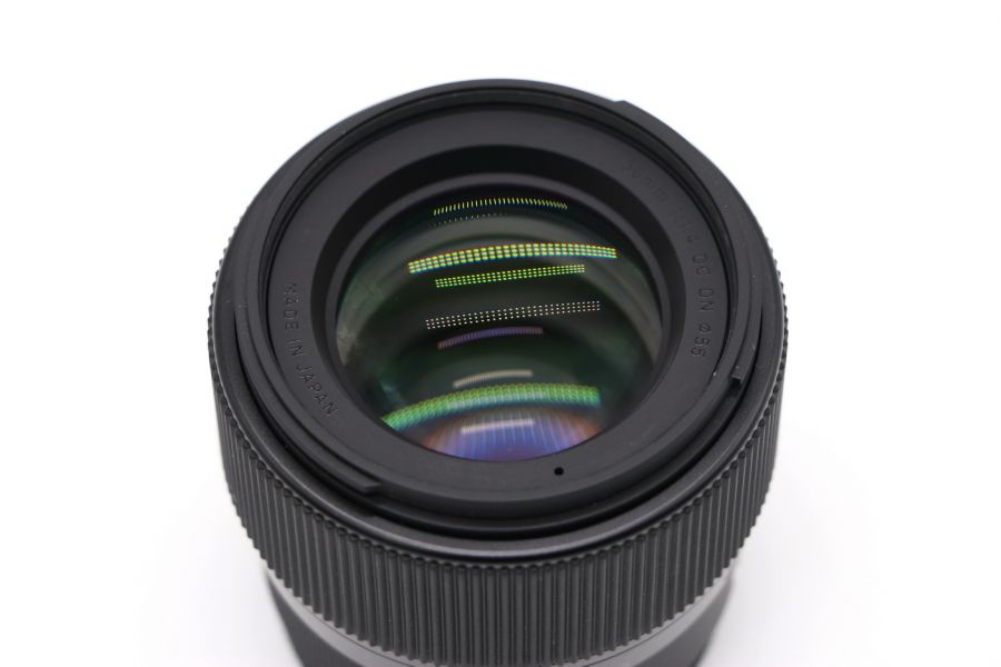 Sigma 56mm f/1.4 DC DN Contemporary EF-M