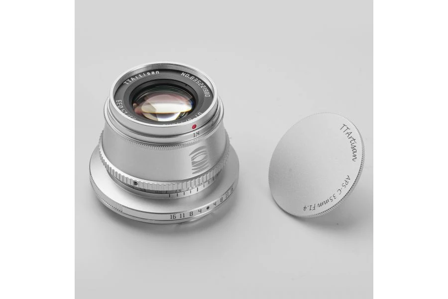 Купить TTartisan 35mm F1.4 APS-C for Sony E (серебро) с доставкой по цене 10970 Р – FOTOCCCP